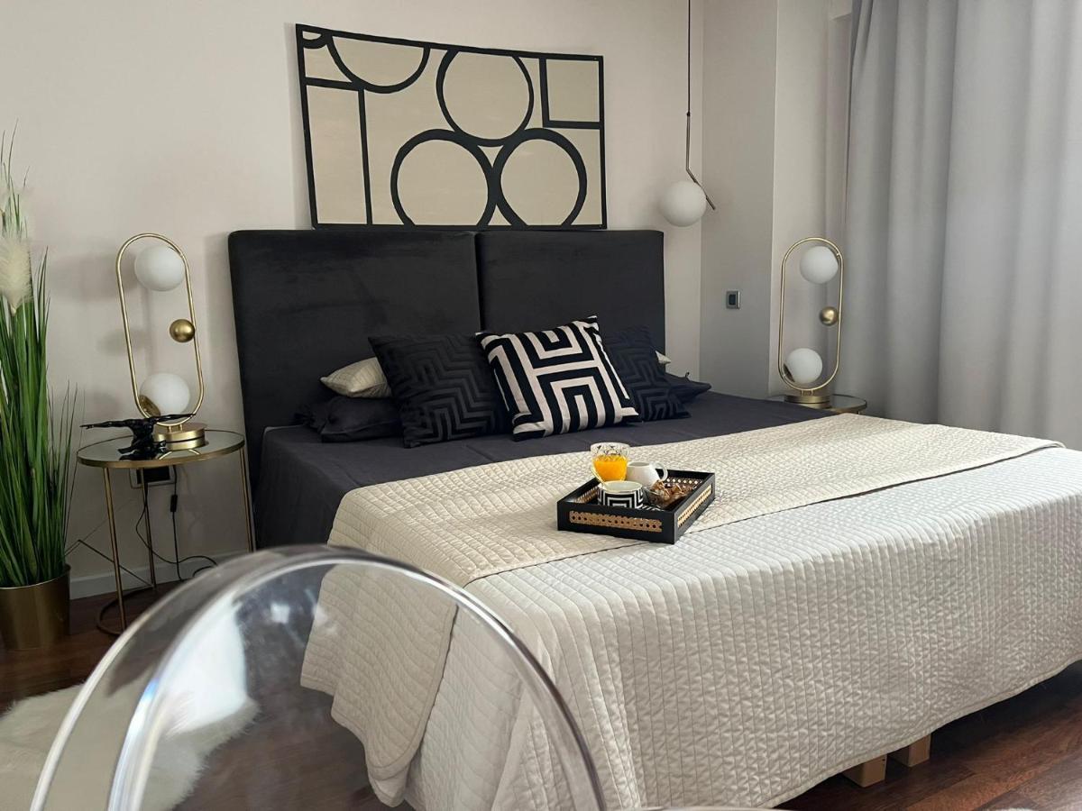 Arena Design Apartments With Free Private Parking And With A Terrace Pula Buitenkant foto