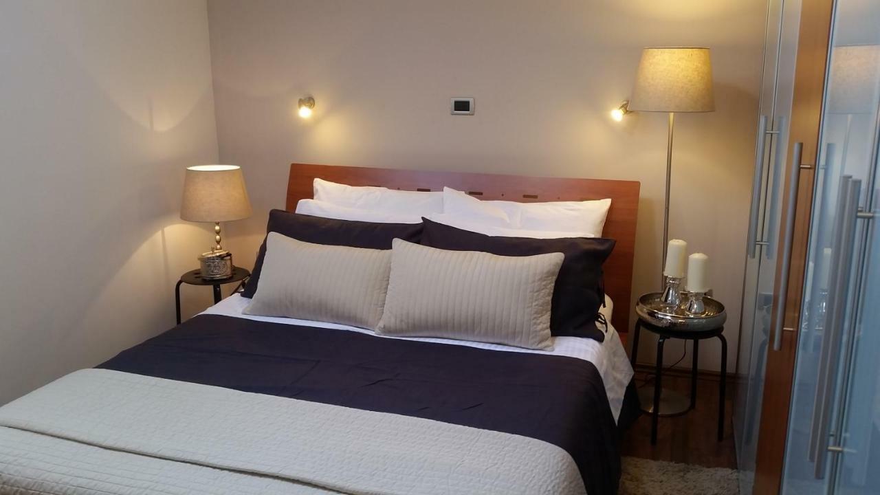 Arena Design Apartments With Free Private Parking And With A Terrace Pula Buitenkant foto