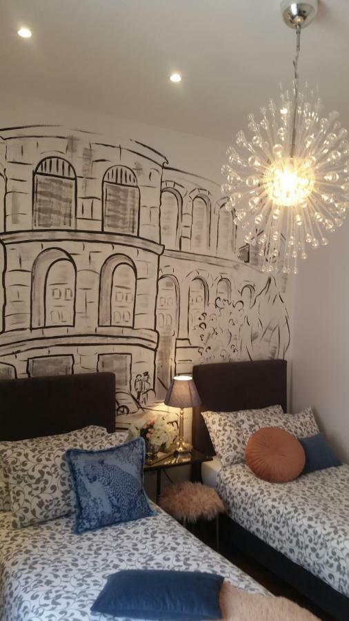 Arena Design Apartments With Free Private Parking And With A Terrace Pula Buitenkant foto