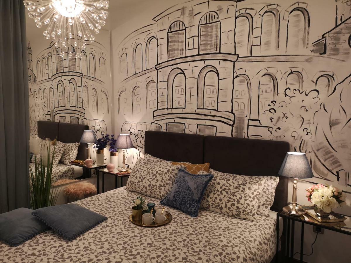 Arena Design Apartments With Free Private Parking And With A Terrace Pula Buitenkant foto